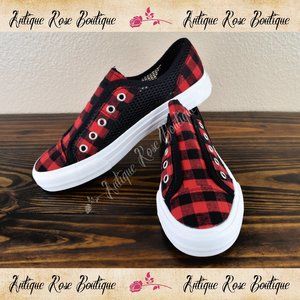 🌹 Very G Gypsy Jazz Mesh It Buffalo Plaid Sneaker